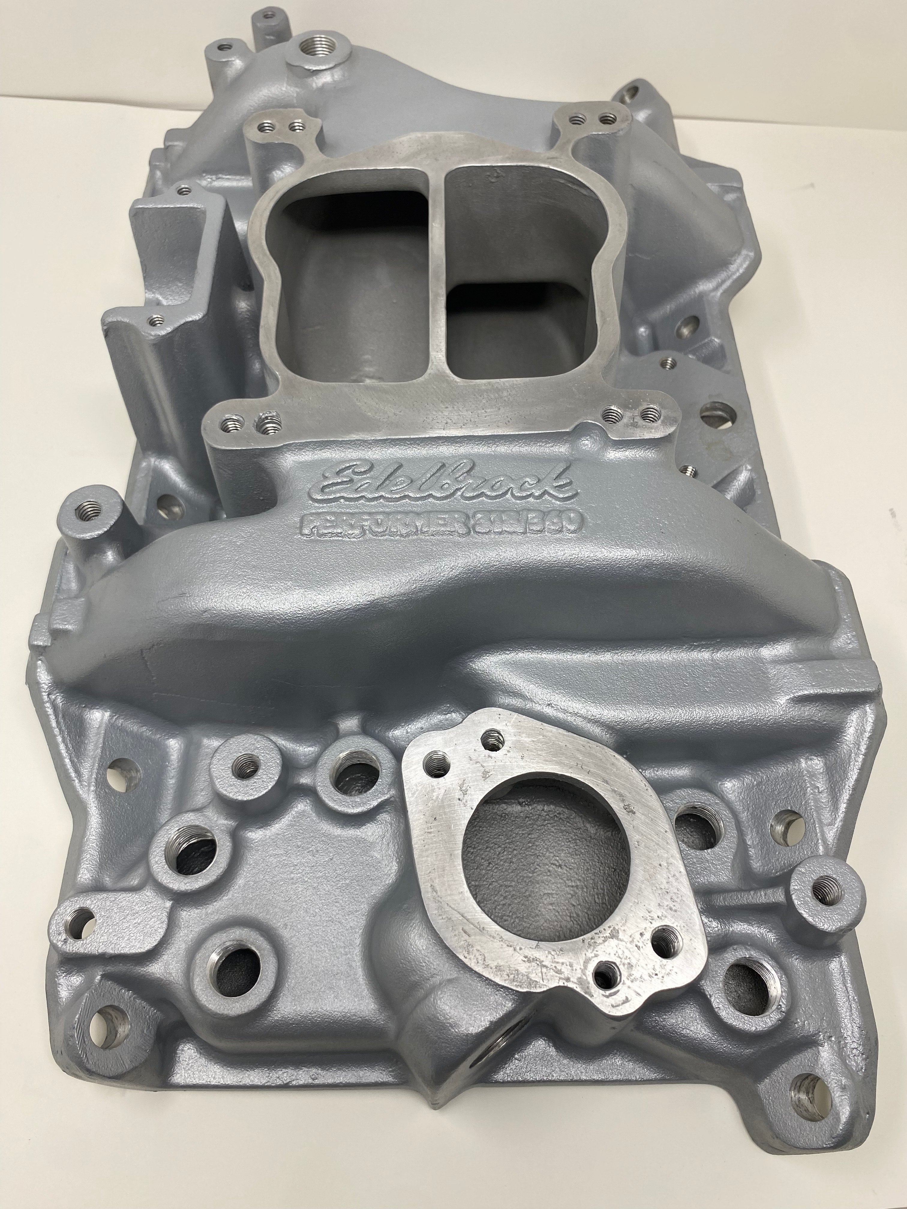 Edelbrock Small Block Mopar 3776 Performer
