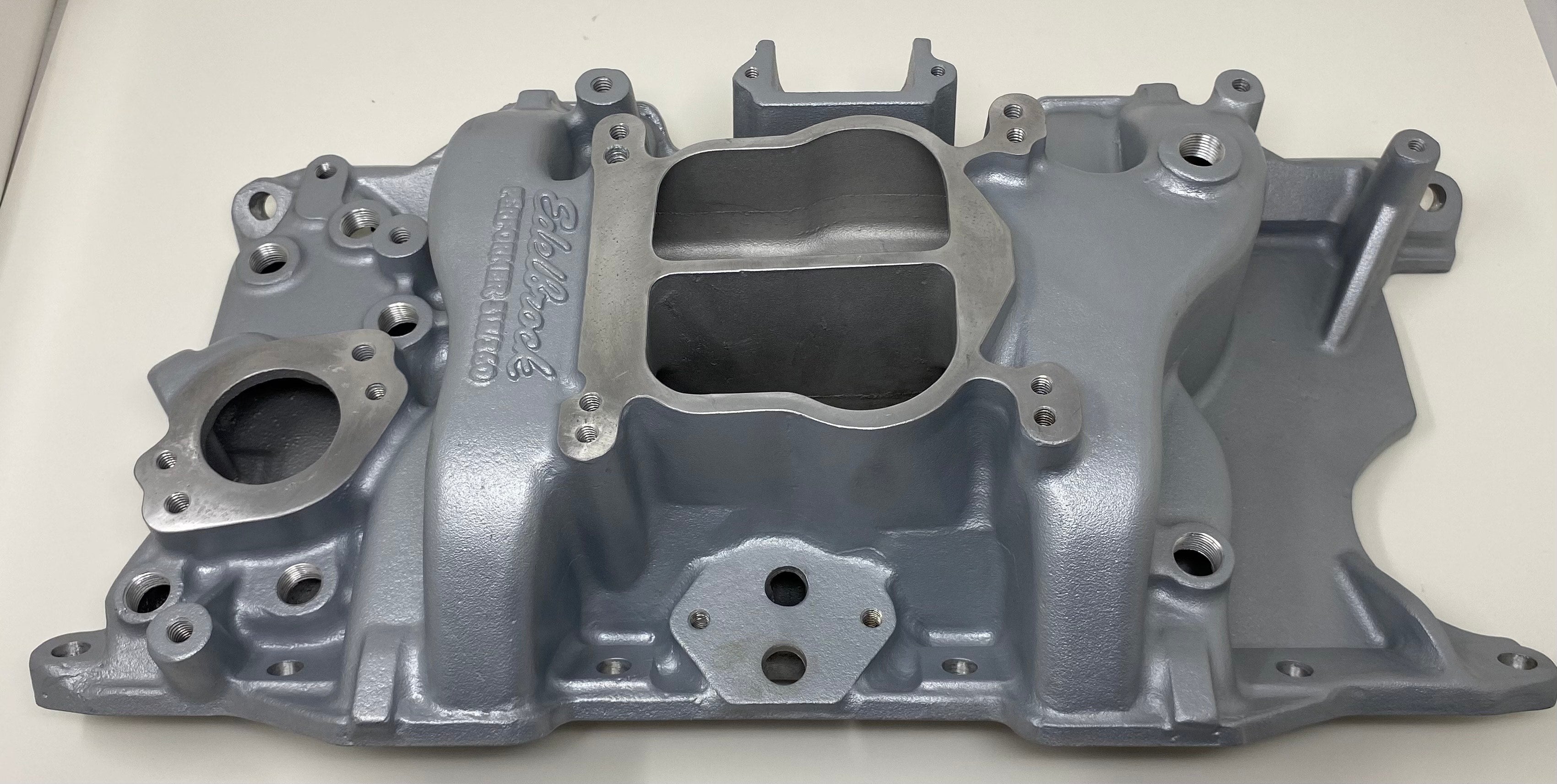 Edelbrock Small Block Mopar 3776 Performer